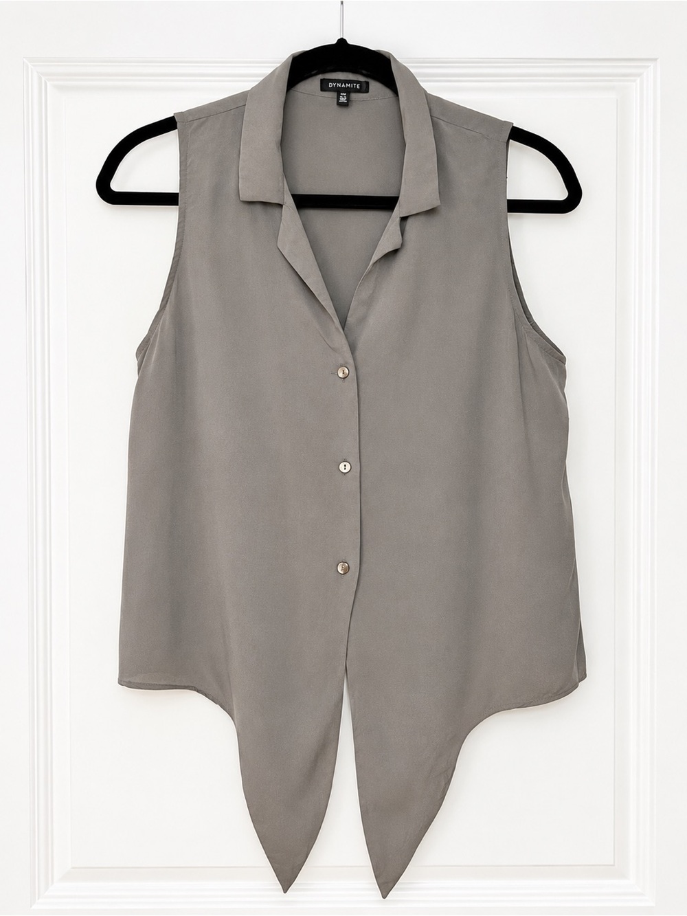 Dynamite Sleeveless Point-Hem Button Front Top — Gray